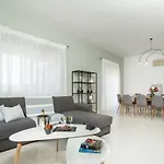 Βίλα M & S - 4 Bedroom With Heated Pool *