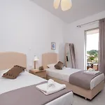 Βίλα M & S - 4 Bedroom With Heated Pool *