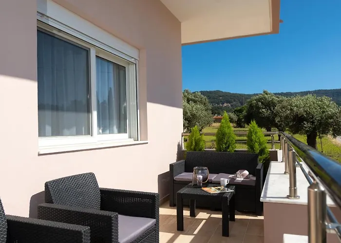 别墅 M & S - 4 Bedroom With Heated Pool