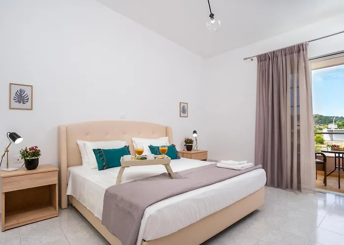 M & S - 4 Bedroom With Heated Pool 别墅 帕斯蒂达