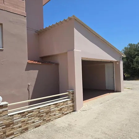 M & S - 4 Bedroom With Heated Pool *