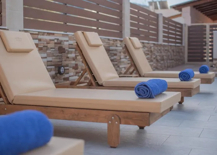 Villa M & S - 4 Bedroom With Heated Pool Pastida