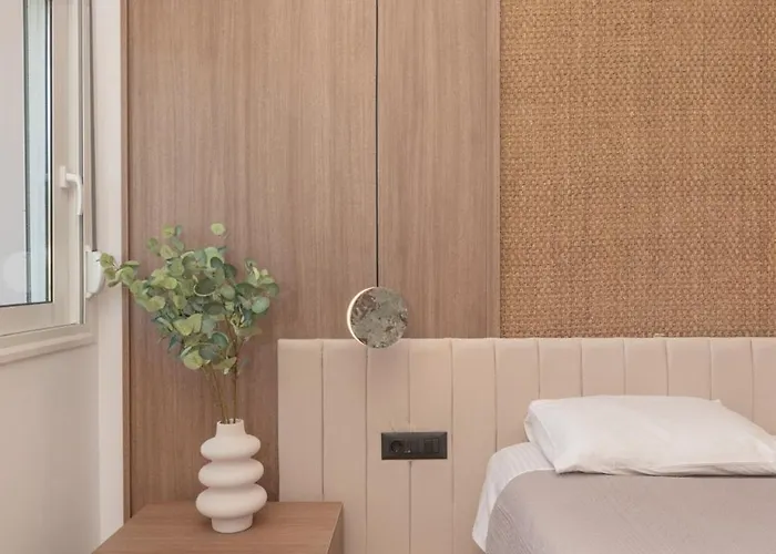 M & S - 4 Bedroom With Heated Pool * Pastida