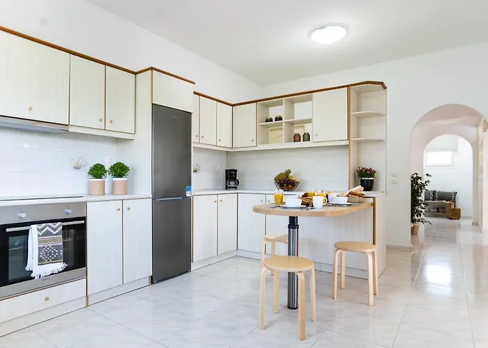 M & S - 4 Bedroom With Heated Pool Villa