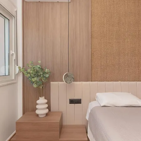 M & S - 4 Bedroom With Heated Pool * Pastida