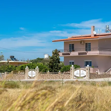 Villa M & S - 4 Bedroom With Heated Pool *