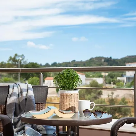 Villa M & S - 4 Bedroom With Heated Pool *