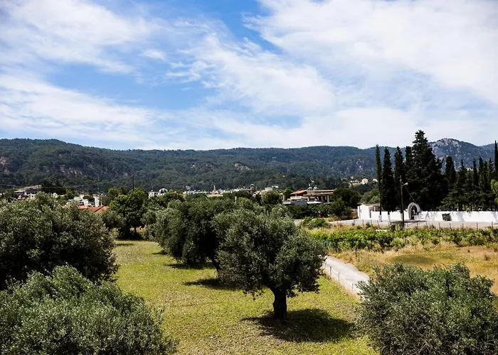 M & S - 4 Bedroom With Heated Pool Pastida