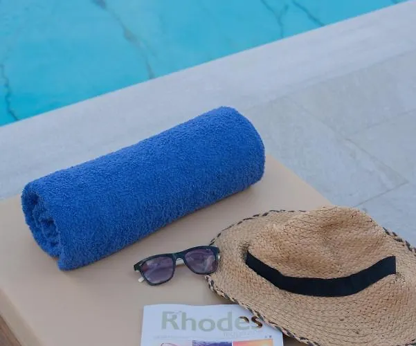 M & S - 4 Bedroom With Heated Pool 빌라