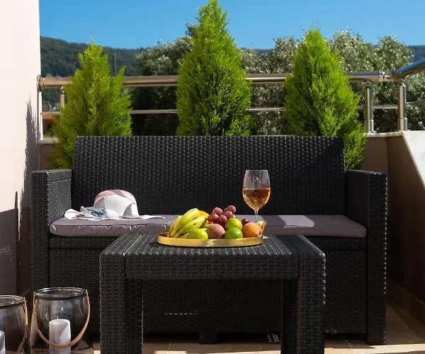 M & S - 4 Bedroom With Heated Pool 빌라 파스티다